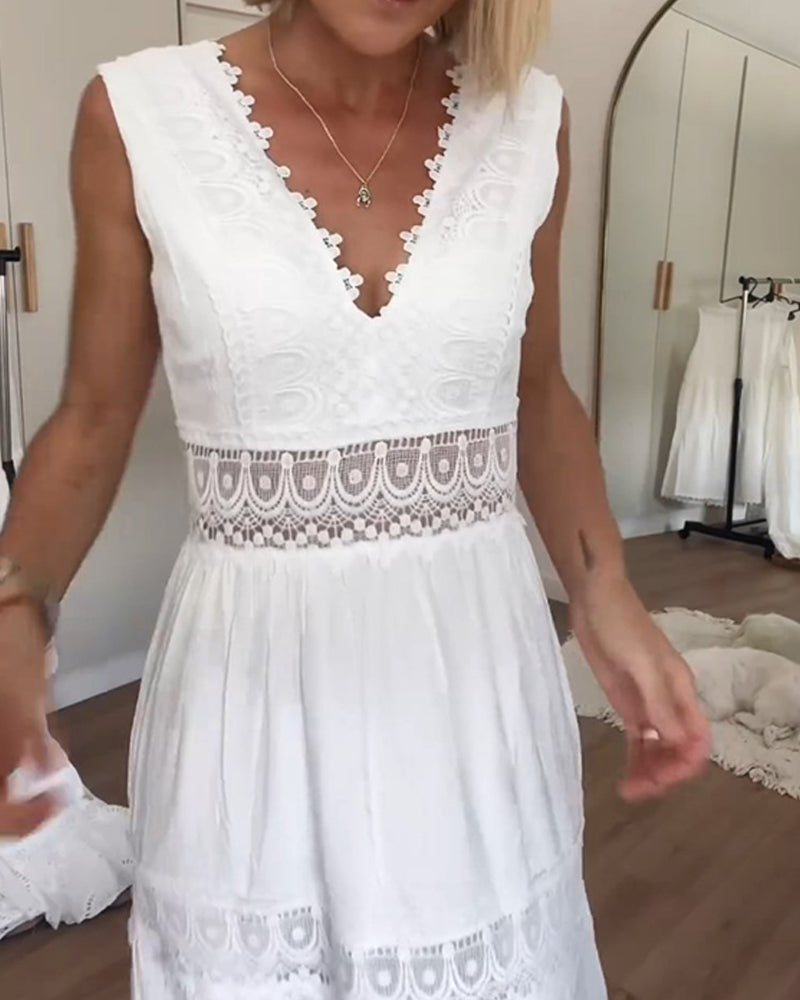 Clover – Kleid aus weißer Spitze