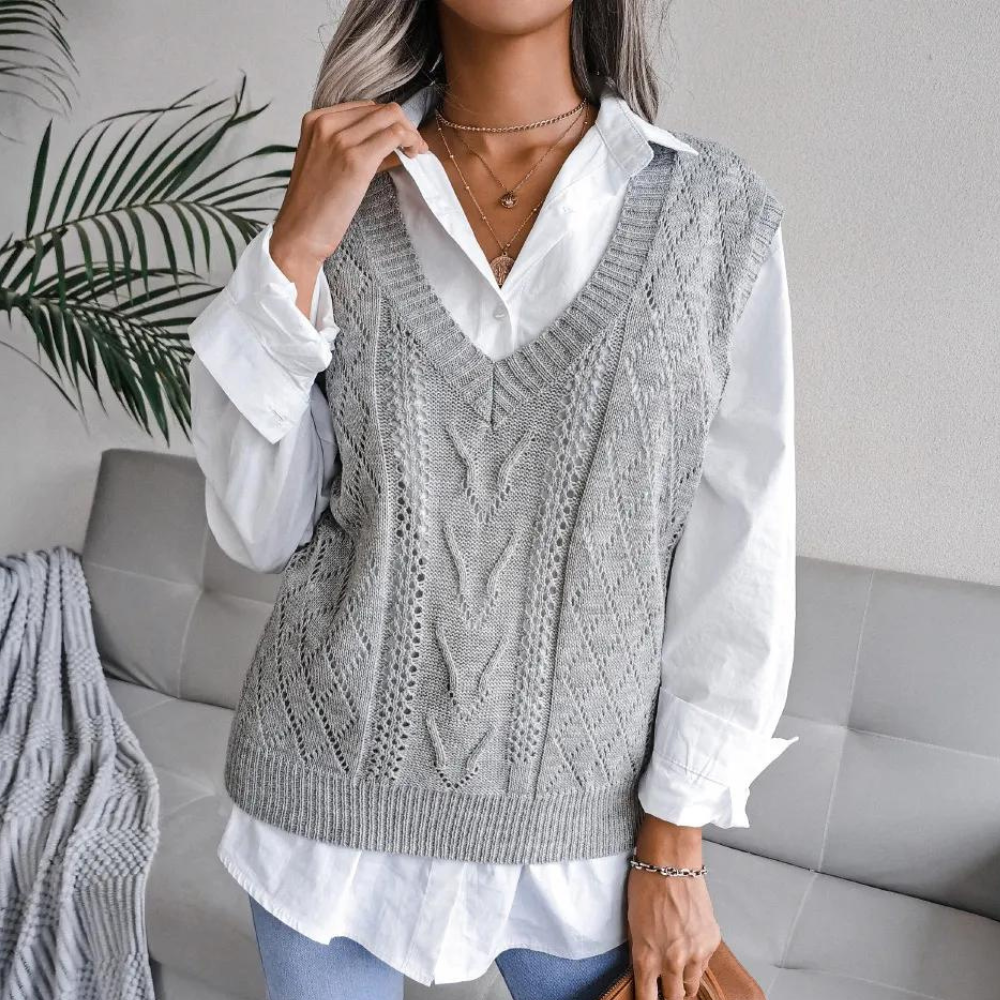 Gabriele – Strickjacke mit V-Ausschnitt