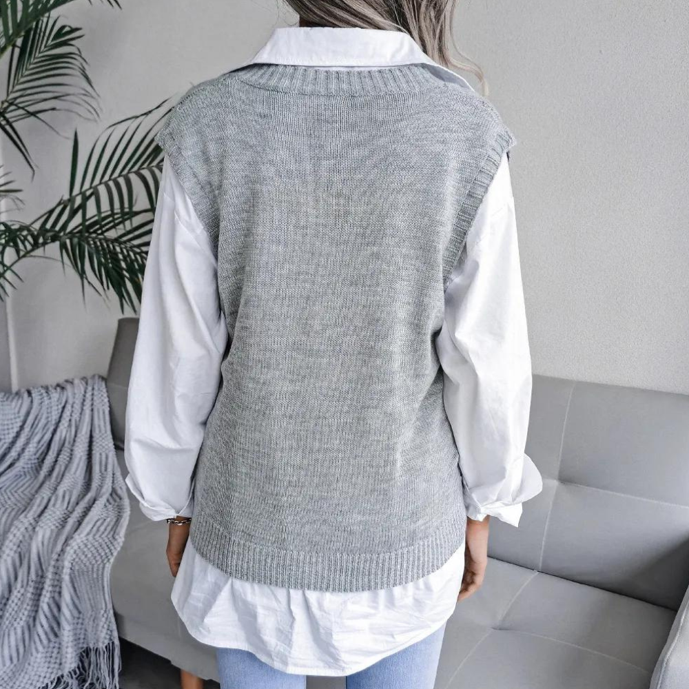 Gabriele – Strickjacke mit V-Ausschnitt