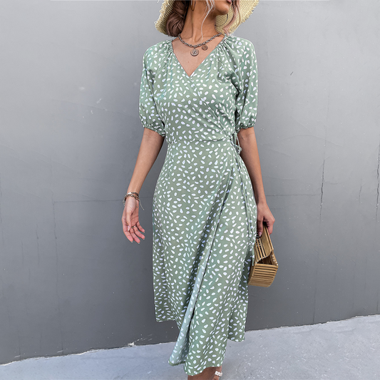 Aiska – Elegantes Midikleid